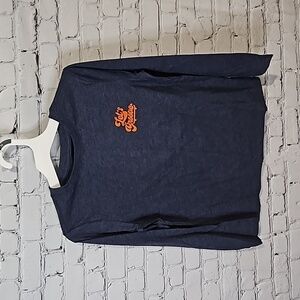 Let's groove skateboard tee